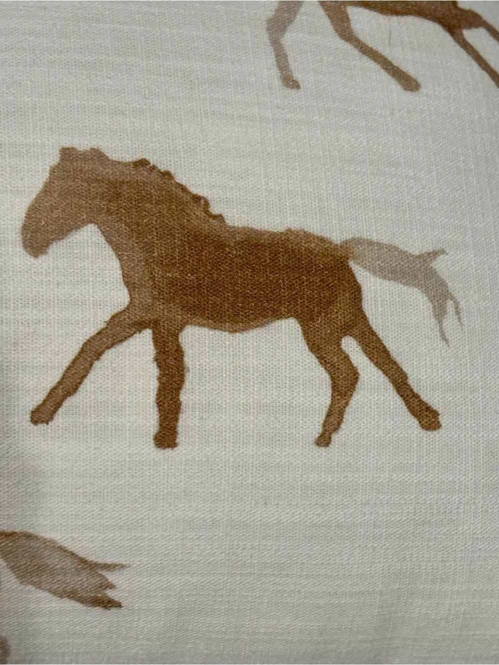 NWT Moss & Willow watercolor horse Pattern Accent Pillow in Brown and White